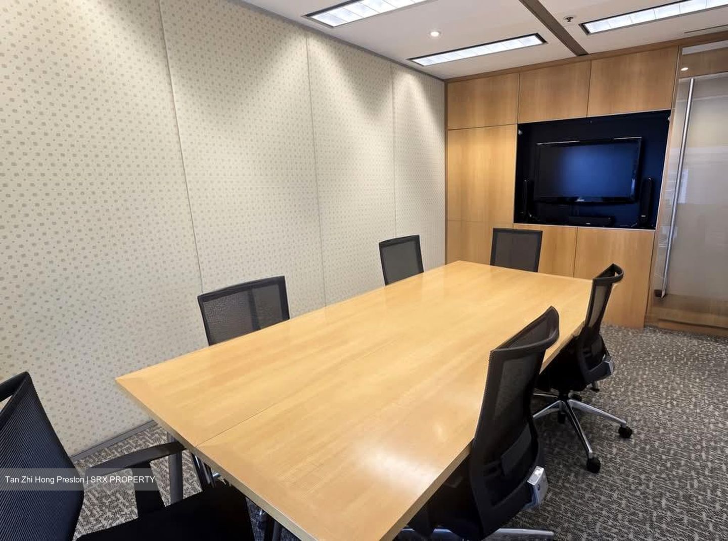Gateway West (D7), Office #606793931